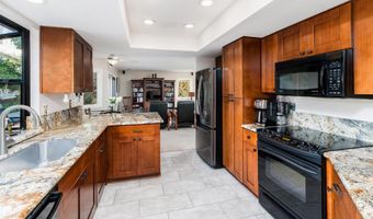 3552 Donna Dr, Carlsbad, CA 92008