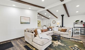 2726 W Bent Spur Dr, Acton, CA 93510
