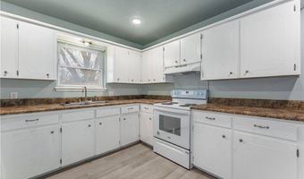 2201 SE 15Th St, Bentonville, AR 72712