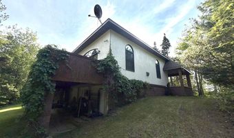 5912 5 Mile Pt Rd, Allouez, MI 49805