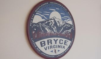 547- A KING, Basye, VA 22810