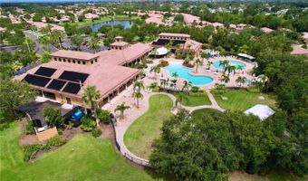 5663 SUNSET FALLS Dr, Apollo Beach, FL 33572