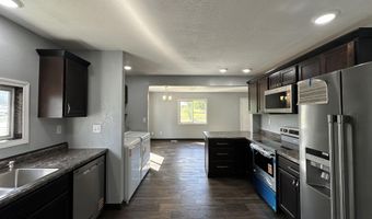 316 N Main St, Albia, IA 52531
