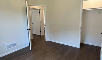 522 S 3rd St, Albia, IA 52531