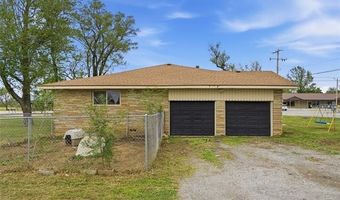101 S Hall St, Adair, OK 74330