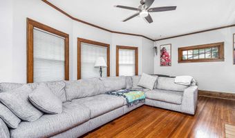 421 N Jefferson St, Lancaster, WI 53813