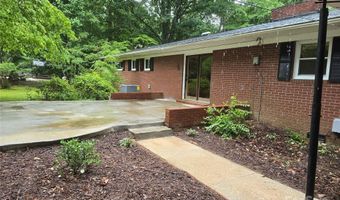 520 Crestview Dr, Albemarle, NC 28001