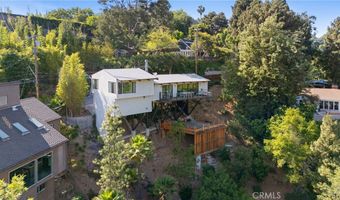 2522 Zorada Dr, Los Angeles, CA 90046