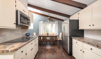 205 Westview Dr, Alma, MI 48801