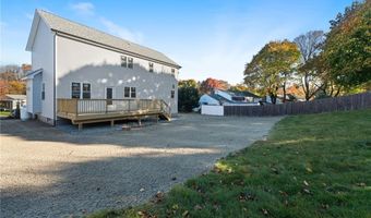 35 Whitewood Dr, Cranston, RI 02920