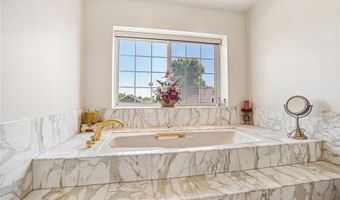 1948 N Catalina St, Los Angeles, CA 90027