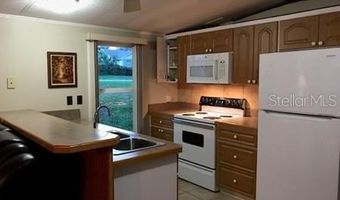 25624 MADISON St, Astatula, FL 34705