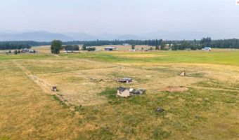 4289 Paradise Valley Rd, Bonners Ferry, ID 83805