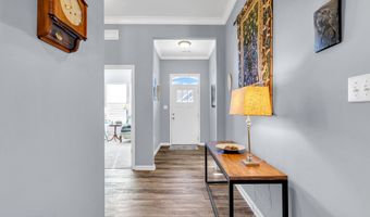 33 Woodchuck Dr, Barnegat, NJ 08005