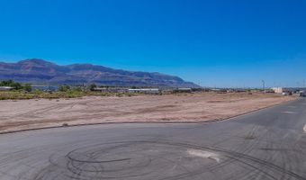 Gray ST Centennial Plaza/Hwy 70 W, Alamogordo, NM 88310