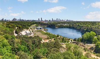 1821 Sanford Dr NW, Atlanta, GA 30318