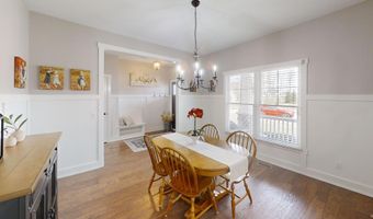 5962 Deer Hollow Rd, Auburn, IN 46706
