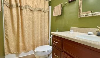 100 Flamingo Rd, Bassett, VA 24055