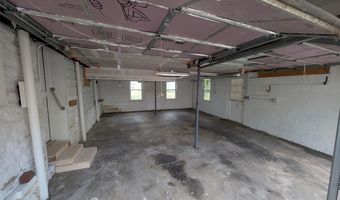 208 W Elm St, Alton, IL 62002