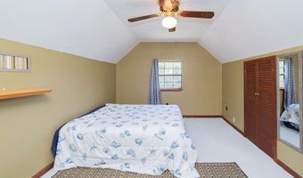 307 Deroche Blvd, Bay St. Louis, MS 39520