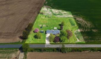 E5108 W WILSON Road, Algoma, WI 54201