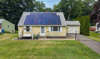 18 Leslie Ct, Bristol, CT 06010