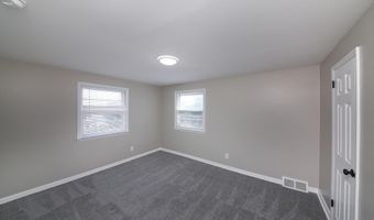 2870 WOODLAND Rd, Abington, PA 19001