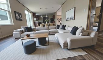 1065 Highlands Cir, Alford, FL 32420