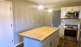 8535 Kenasaw Ct, Indianapolis, IN 46217