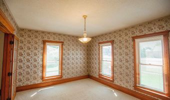 701 E Lucas St, Algona, IA 50511