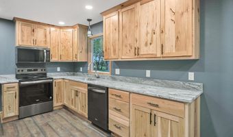 12857 387th Ave, Aberdeen, SD 57401
