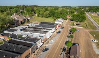 63 E Main St, Ackerman, MS 39735