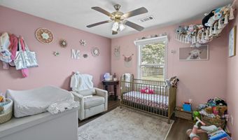 32 Chickasaw Dr, Austin, AR 72007