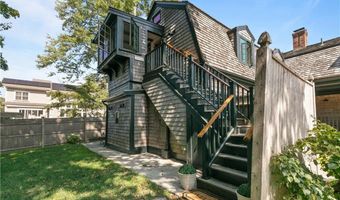 99 Coggeshall Ave 2, Newport, RI 02840