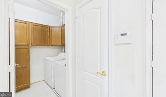 20920 CEDARPOST Sq 300, Ashburn, VA 20147
