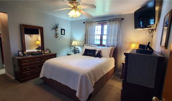 10830 Wilma Ave NE, Alliance, OH 44601