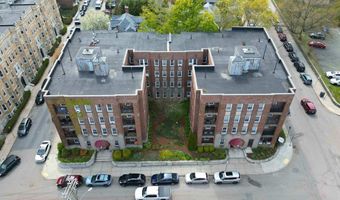 52 Strathmore Rd 44, Boston, MA 02135