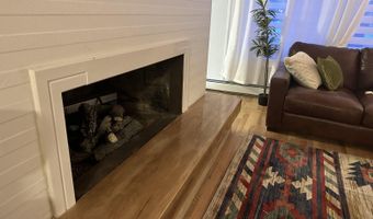 410 Mount Hope Ave, Bangor, ME 04401