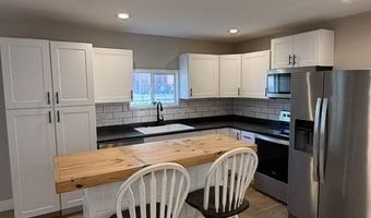 205 E Prospect St, Aurora, MO 65605