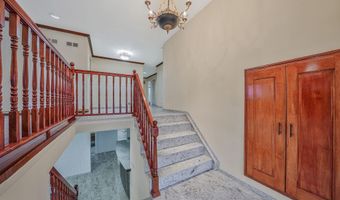 140 Dogwood Rd, Albertson, NY 11576