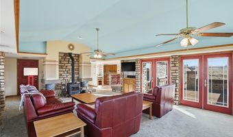 1722 N Myers Rd, Apache, OK 73006