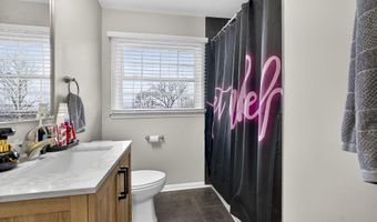 7-27 7-27F FLETCHER Ln, Amissville, VA 20106