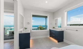 870 N SHORE Dr, Anna Maria, FL 34216