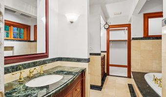 2410 State Ave, Ames, IA 50014