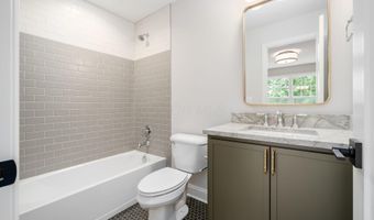 529 E Dominion Blvd, Columbus, OH 43214