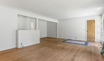 252 Thomas St, Allegan, MI 49010