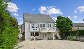 3 W 12 St, Barnegat Light, NJ 08006