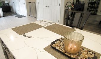 324 Nolan Ave, Bayville, NJ 08721