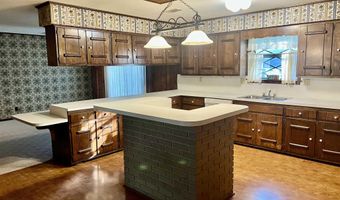101 Fairway Dr, Bald Knob, AR 72010