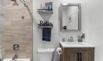 128 Frontier Ln, Oceanside, CA 92054